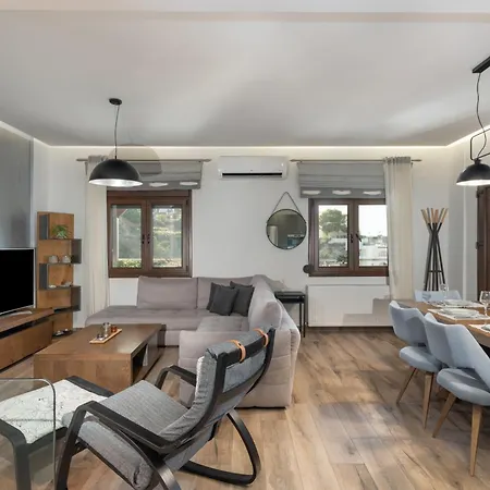 D&a View Luxury 60meters From The Sea Villa